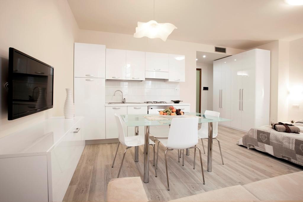 Residence Ferrucci Прато Стая снимка