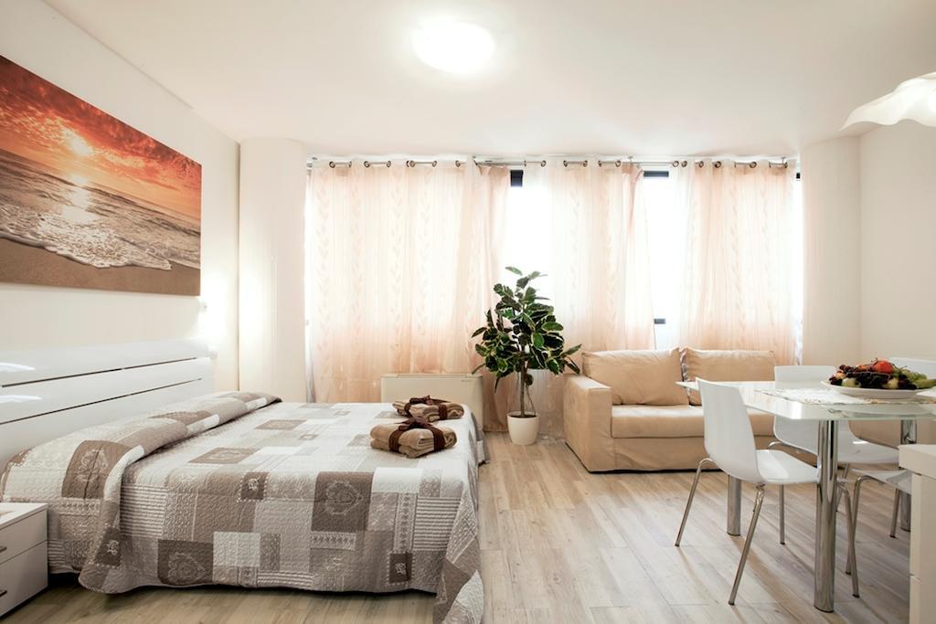 Residence Ferrucci Прато Стая снимка
